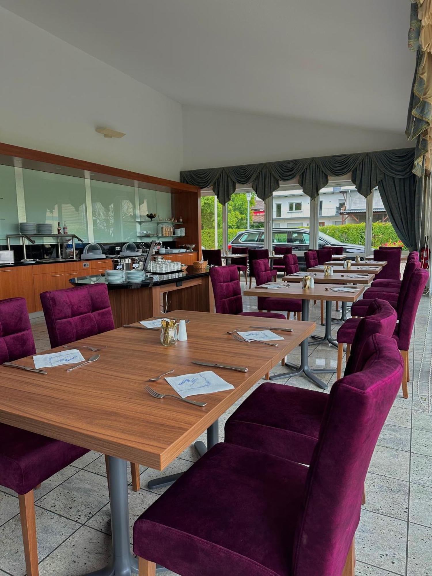 Hotel Europa Ramstein-Miesenbach Bagian luar foto