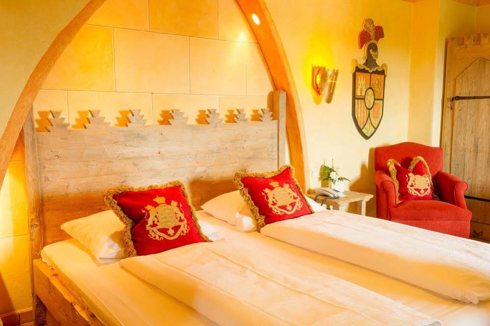 Hotel Europa Ramstein-Miesenbach Bagian luar foto