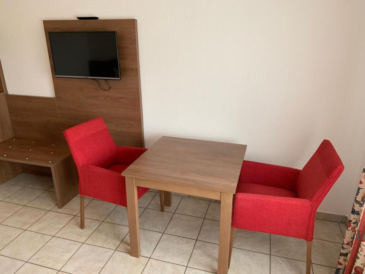 Hotel Europa Ramstein-Miesenbach Bagian luar foto